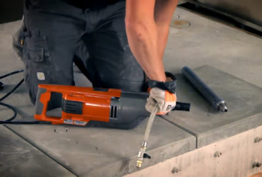 DM 220 and DC 1400 – Handheld wet drilling